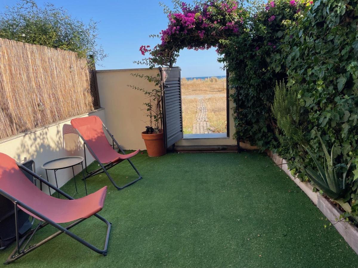 Beach Flat With Garden Castelldefels Exterior foto